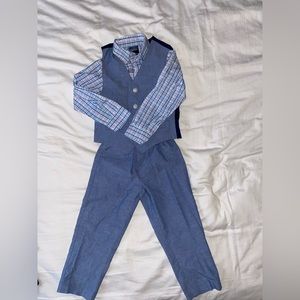 3-piece suit size 4T